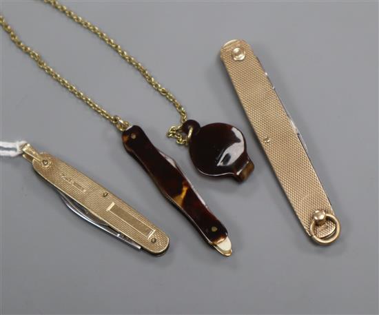 An Aspreys 9ct gold penknife, another 9ct gold penknife and a tortoiseshell example with gold and silver blades and toothpick.